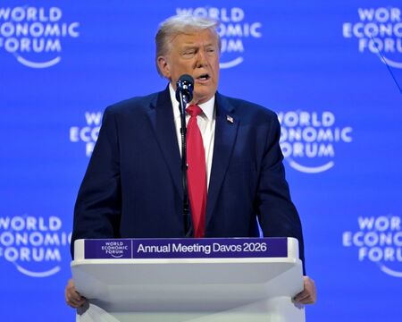 Тръмп в Давос: Само САЩ могат да защитят „тази гигантска маса земя, това гигантско парче лед" и да я развият 