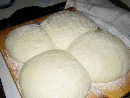 Тайна от старите домакини: 1 супена лъжица и тестото ви винаги ще втасва като лудо