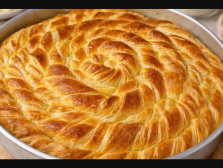 Не мога да повярвам колко лесно стана – многолистна погача, която „диша и ухае“