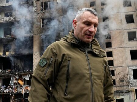 Кличко предупреждава: Запасете се с храна, вода и лекарства, ситуацията може да се влоши