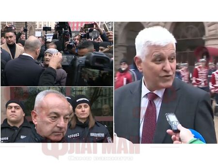 След като Конституционният съд прие оставката му възрастна дама каза