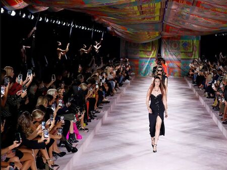 Как се измерват заслугите По отговорността ли По властта По