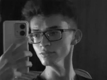 18-годишен се самоуби заради учителката си