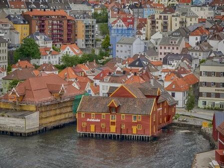 Норвежците предупредени, че жилищата им могат да бъдат иззети от държавата в случай на война