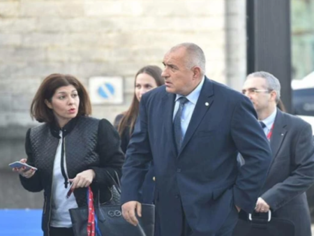 Севдалина Арнаудова: Не ви ли е срам да хвърлите цялото гнусно авторство от арестите единствено на Кирил Петков?