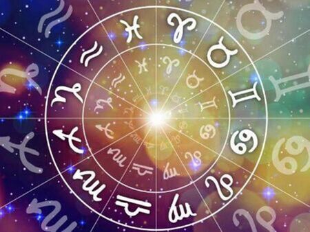 Краят на януари носи важни знаци за четири зодии - ето кои ще получат отговор от съдбата
