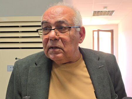 Политическата обстановка и липсата на редовен държавен бюджет поставя общините