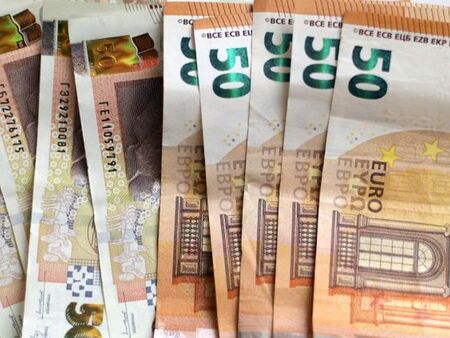 Българите държат 107 млрд. лв. на депозит, но какво може да се купи с тези пари