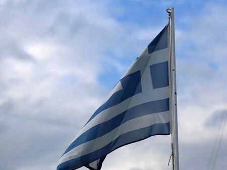 Гърция затяга контрола за имоти заради турски схеми през България