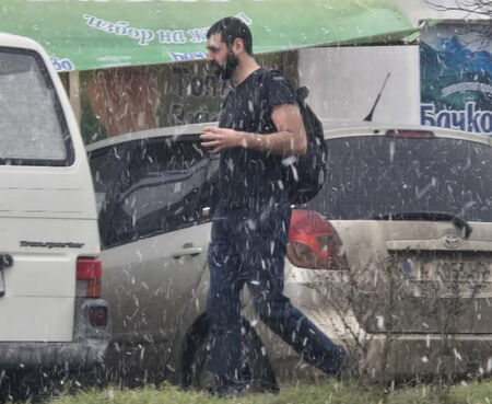 Странджа вече натрупва а вятърът и снеговалежът се засилва  След