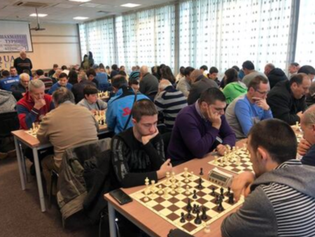 Бургас посреща елита на шаха за 17-ия турнир „Купа Янко Гюзелев“