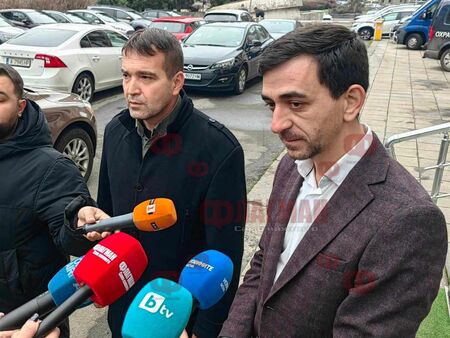 Ето защо, след изтеклите порно записи от Бургас, двата салона за епилация не е нужно да спират работа