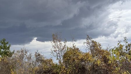 И днес ще е облачно, на места ще превали