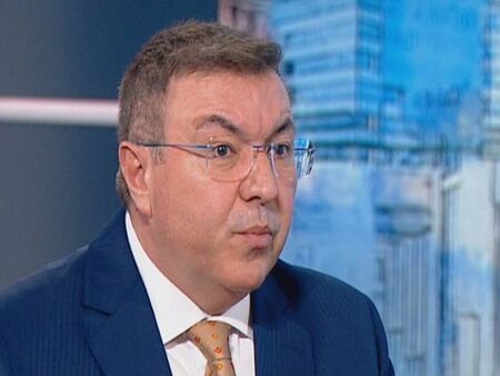 Костадин Ангелов с критика към Радев и Йотова