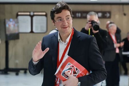 Как реагира политическият елит на избора на Крум Зарков за лидер на БСП