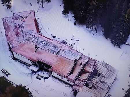 В нея бяха намерени телата на трима мъже Появиха се