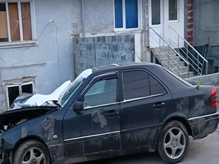 Пиян непълнолетен взе колата на баща си и катастрофира