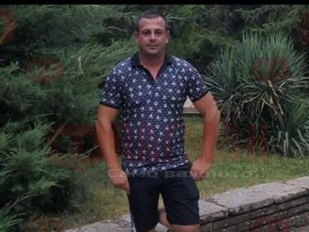 Операцията е започнала в 21 00 часа от търговския му