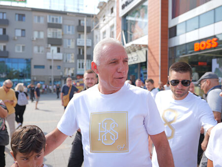 Христо Стоичков става акционер в румънския клуб "Фарул Констанца"