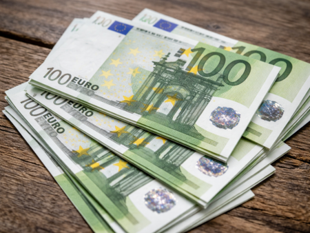 Полицията конфискува рекордно количество фалшиви пари, измамата е била фрапантна