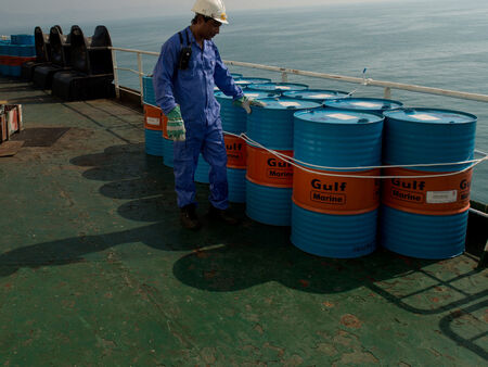 Нов удар по руските енергийни интереси: САЩ ограничиха достъпа до петрола на Венецуела