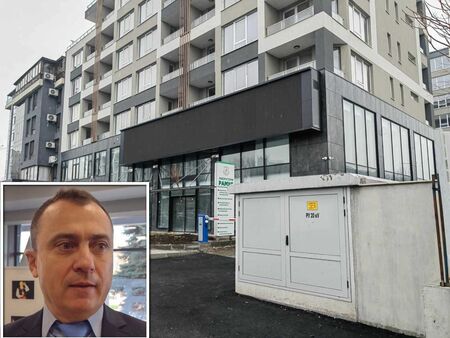 Омбудсманът зам кметът по строителство и главният архитект на Община