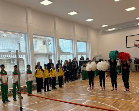 Община Несебър откри нов физкултурен салон в училището в Оризаре