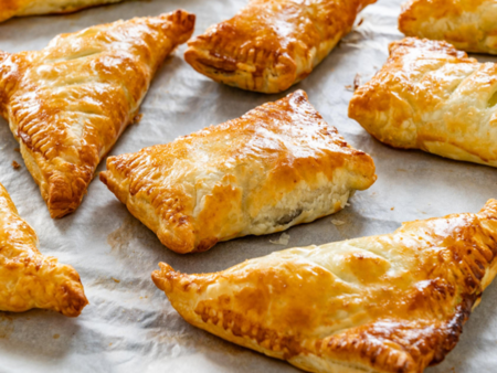 Чудна съботна закуска с гъби и кашкавал