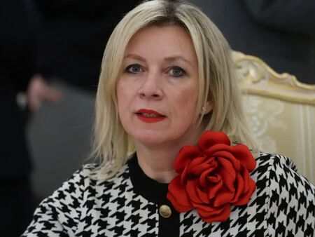 Захарова нарече изявленията на Зеленски "блъфове на болен човек"