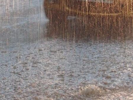 Отново дъждове - вижте къде ще вали най-много