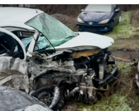 Служител от криминалистична лаборатория на МВР с 2,22 промила блъсна кола с дете край Стара Загора