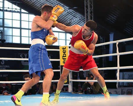 Вижте къде в Бургас да изкарате курс за оръжие или да постреляте за удоволствие