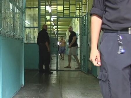 Вижте къде в Бургас да изкарате курс за оръжие или да постреляте за удоволствие