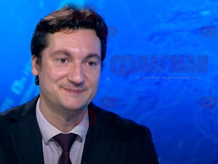 Няма да ги гоня от партията но мястото им не