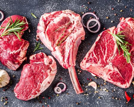 Амстердам забранява рекламите на месо и изкопаеми горива от лятото