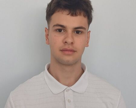 Петър Чавдаров от Бургас спечели националния конкурс „И децата покоряват светове. Покажи, че можеш!“