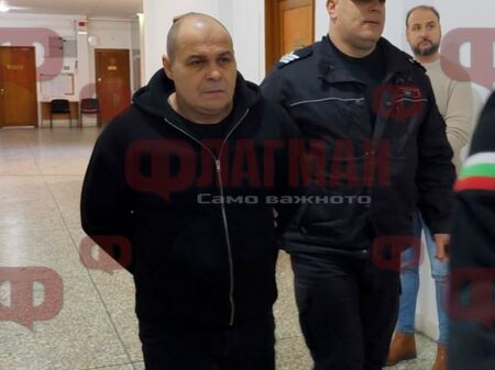 Един от най-близките на убиеца Станимир Рагевски - Ицо Парфюма поиска да излезе предсрочно от затвора