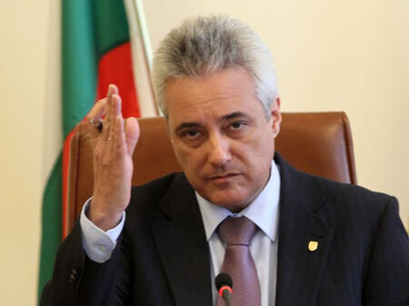 Изненада: Бивш премиер стана част от кабинета Гюров