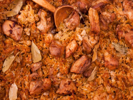 Как се приготвя перфектното свинско със зеле стъпка по стъпка