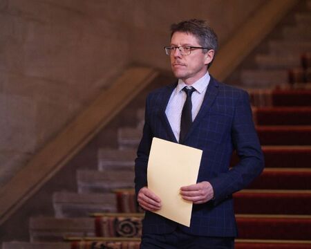 ЦИК се сблъска с казуса Цицелков 