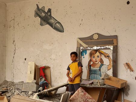 Млади палестински художници превръщат руините на Газа в изкуство