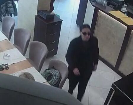 Кръчмарите изреваха от пишман певица: яде, пие и после бяга, без да плати