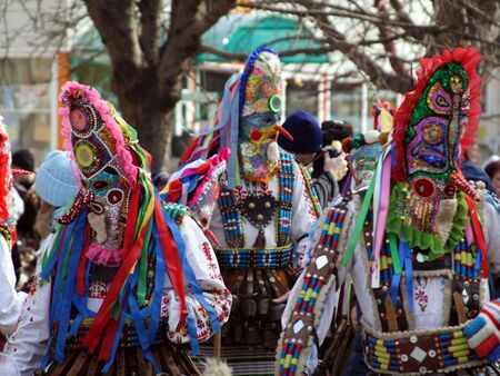 В събота автобусите по линия №7 ще се движат с променен маршрут заради кукерските игри