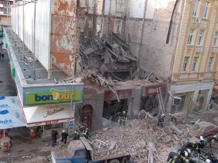 Утре Маргарита Петкова представя премиерно новата си книга „Тъй рече Виктор“ в Бургас