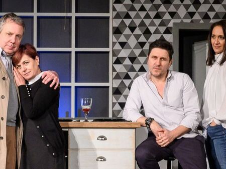 Асен Блатечки, Мария Сапунджиева и Ненчо Илчев ще ви разплачат от смях с комедията "Вечеря за двама" в Бургас