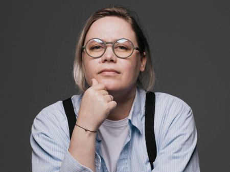 Български роман, написан без главни букви и точки, номиниран за „Букър“