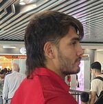 Това е стилът „мълет“, има доста вариации, разгледайте ги първо при нас