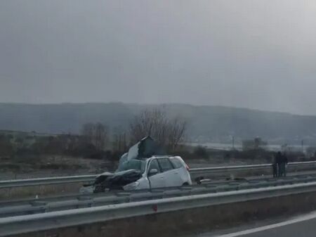 Съпругата на Пламен Бобоков блесна в галерията на Ники Младжов (СНИМКИ)