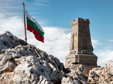 Българските политици отправиха поздравления по случай 3 март