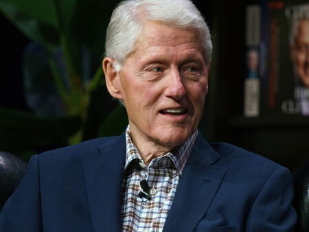 Бил Клинтън отрече нарушения във връзка с Джефри Епстийн